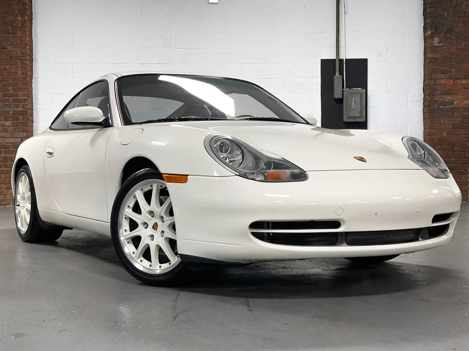 2001 Porsche 996 Carrera - Image 15 of 31