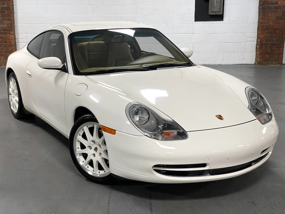 2001 Porsche 996 Carrera - Image 17 of 31