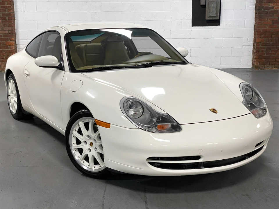 2001 Porsche 996 Carrera - Image 16 of 31