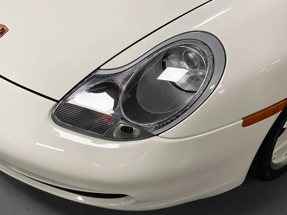 2001 Porsche 996 Carrera - Image 27 of 31