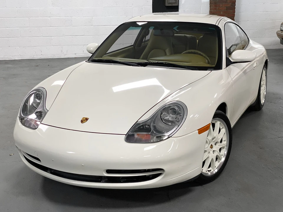 2001 Porsche 996 Carrera - Image 2 of 31