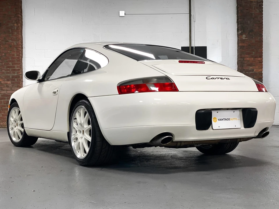 2001 Porsche 996 Carrera - Image 7 of 31
