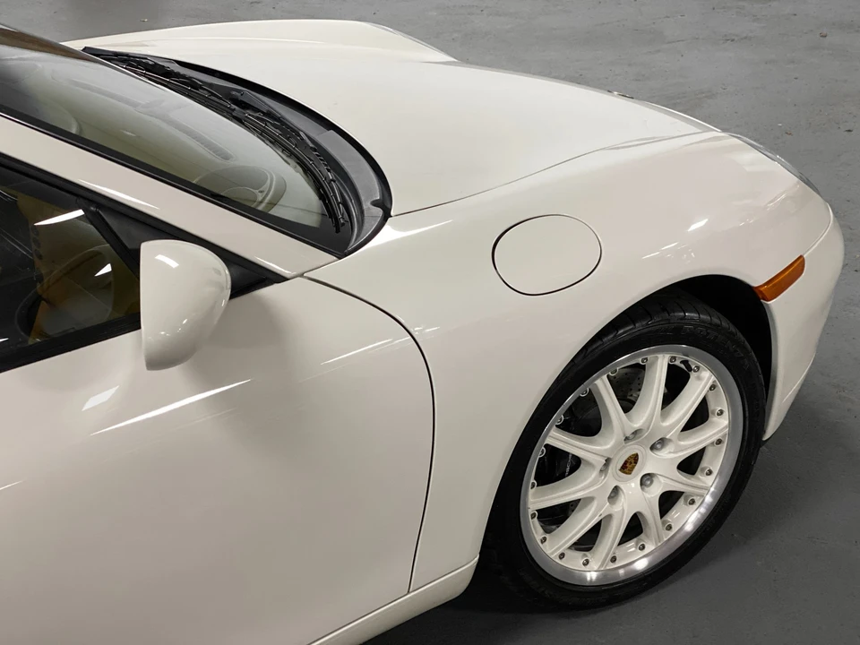 2001 Porsche 996 Carrera - Image 25 of 31