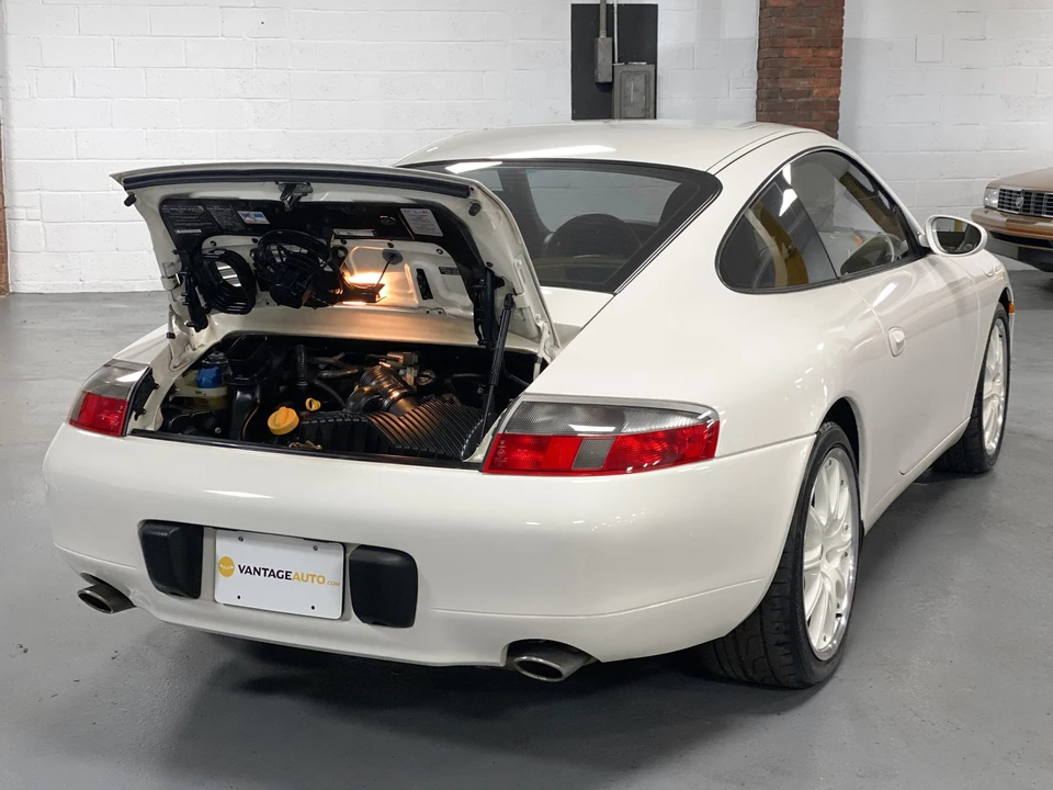2001 Porsche 996 Carrera - Image 20 of 31