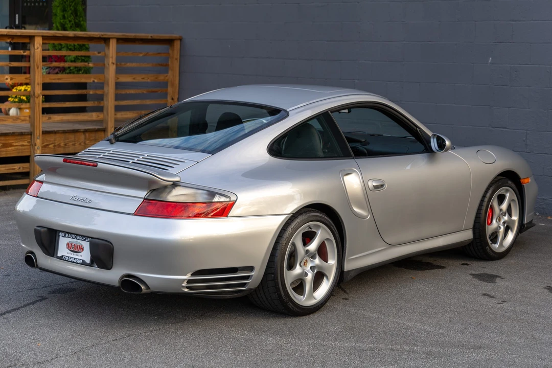 2001 Porsche 996 Turbo - Image 13 of 31