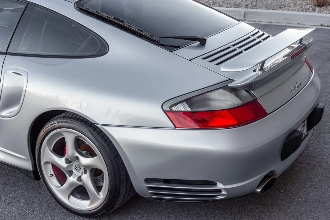 2001 Porsche 996 Turbo - Image 18 of 31