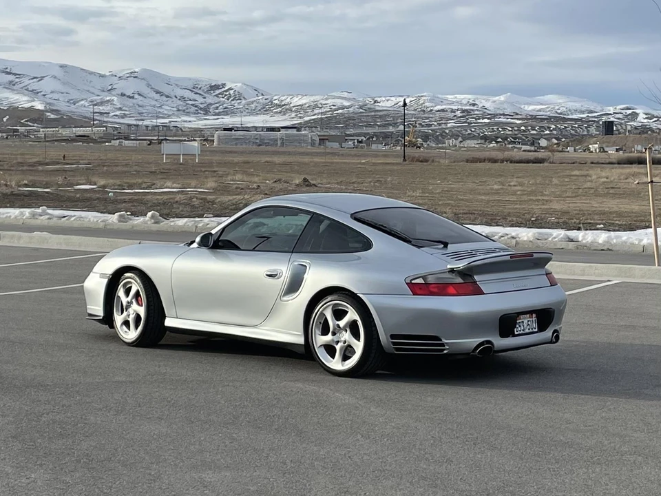 2001 Porsche 996 Turbo - Image 10 of 31