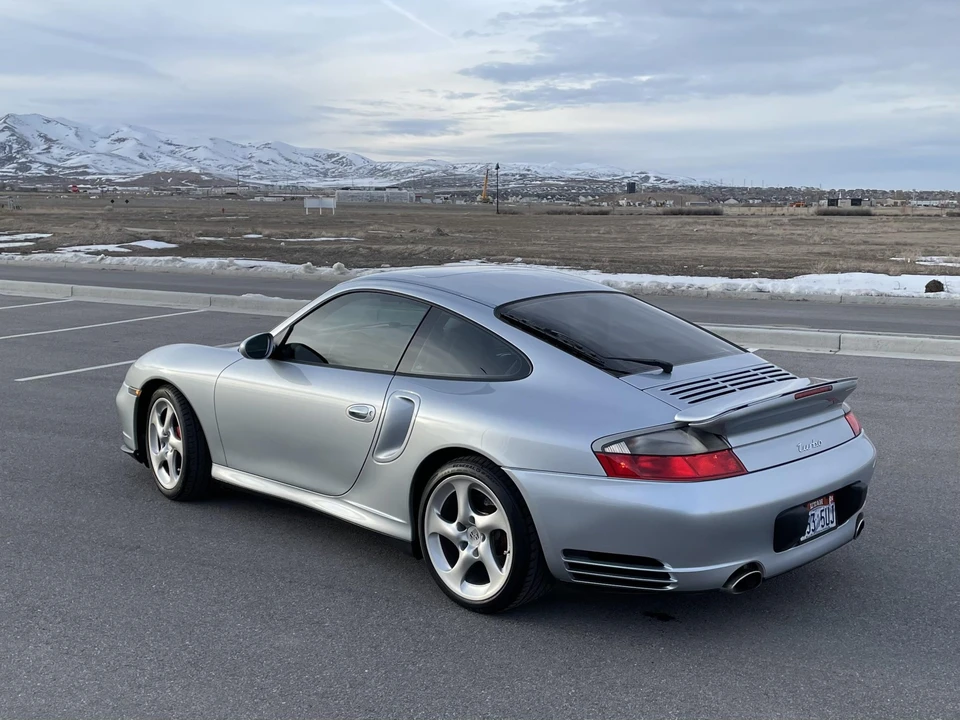 2001 Porsche 996 Turbo - Image 12 of 31