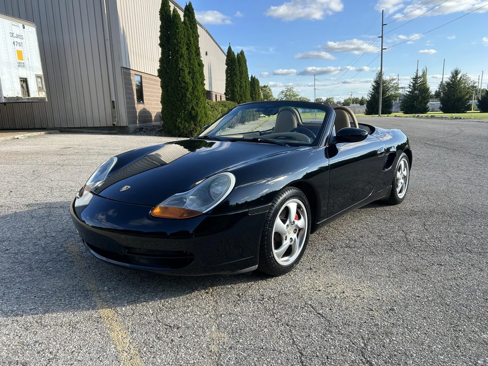 2001 Porsche 986 Boxster S - Image 14 of 31