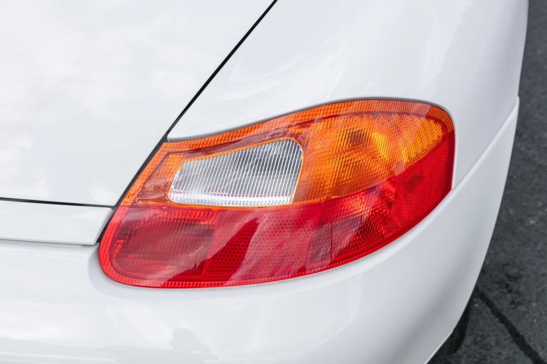 2001 Porsche 986 Boxster S - Image 26 of 31