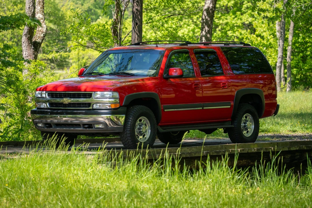 2002 Chevrolet Suburban 9th Gen - Image 31 of 31