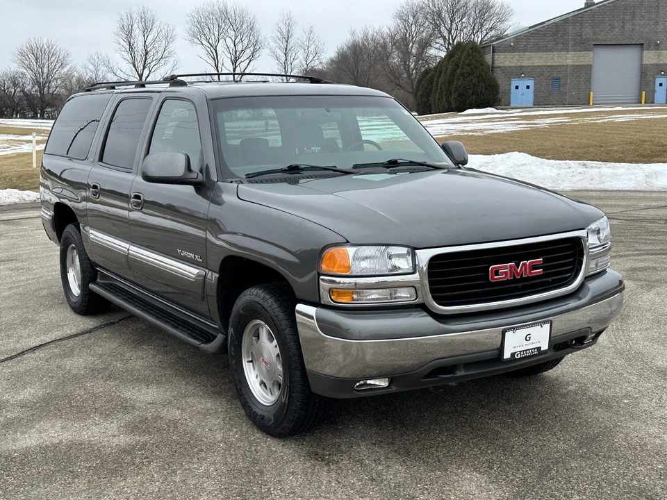 2002 GMC Yukon 2nd Gen - Image 6 of 31
