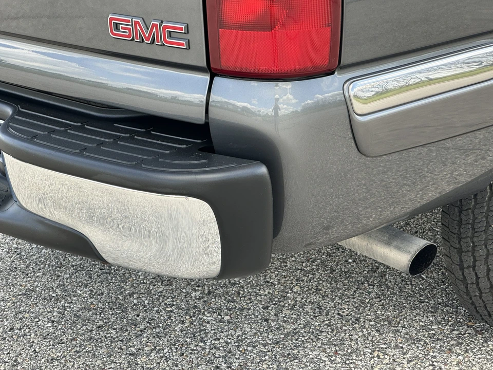 2002 GMC Yukon 2nd Gen - Image 27 of 31