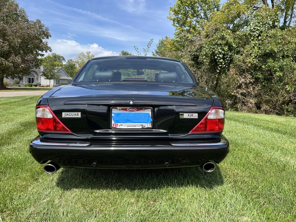 2002 Jaguar X308 XJR - Image 12 of 31