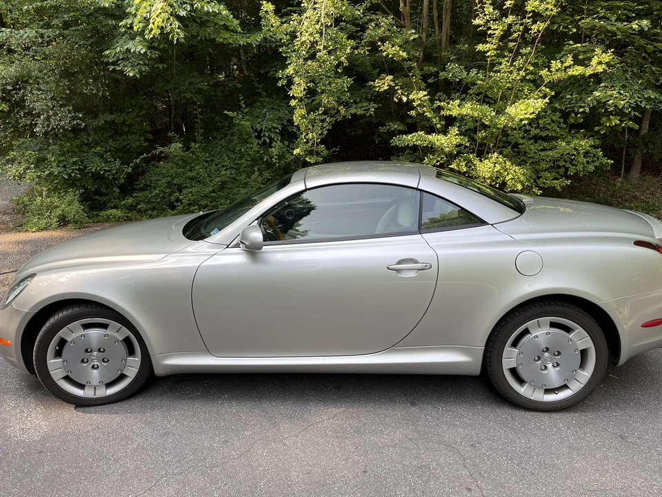 2002 Lexus SC430 - Image 8 of 31