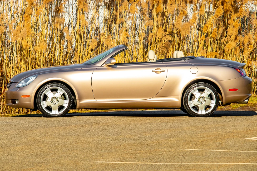 2002 Lexus SC430 - Image 5 of 31