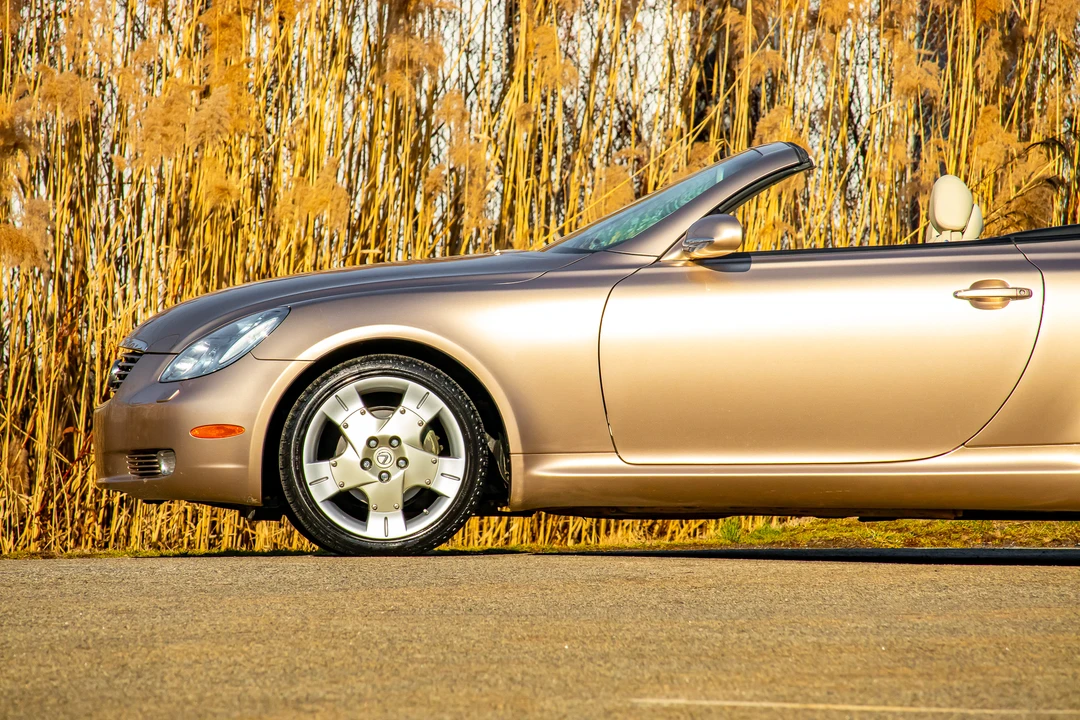 2002 Lexus SC430 - Image 28 of 31