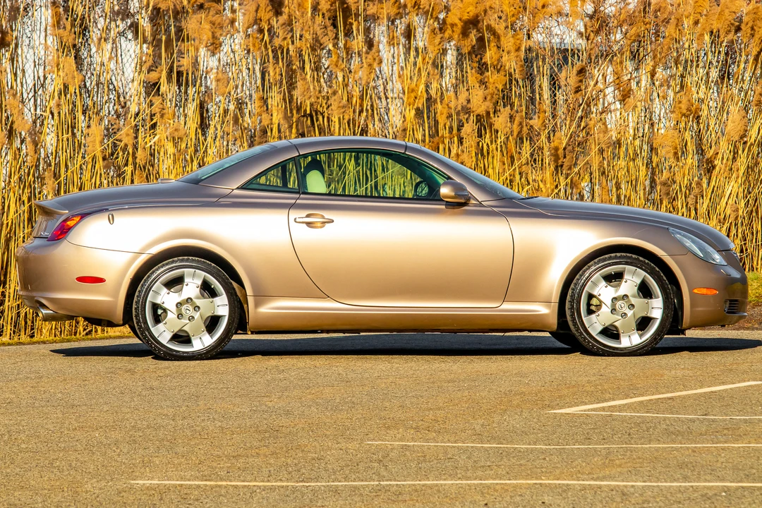 2002 Lexus SC430 - Image 12 of 31