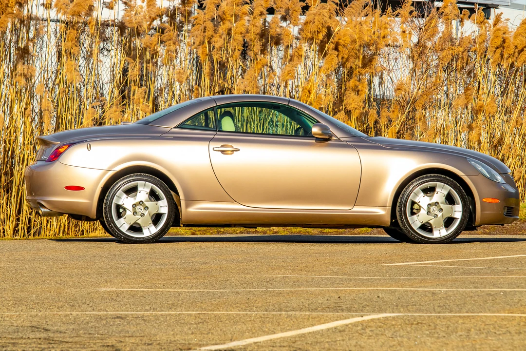 2002 Lexus SC430 - Image 13 of 31