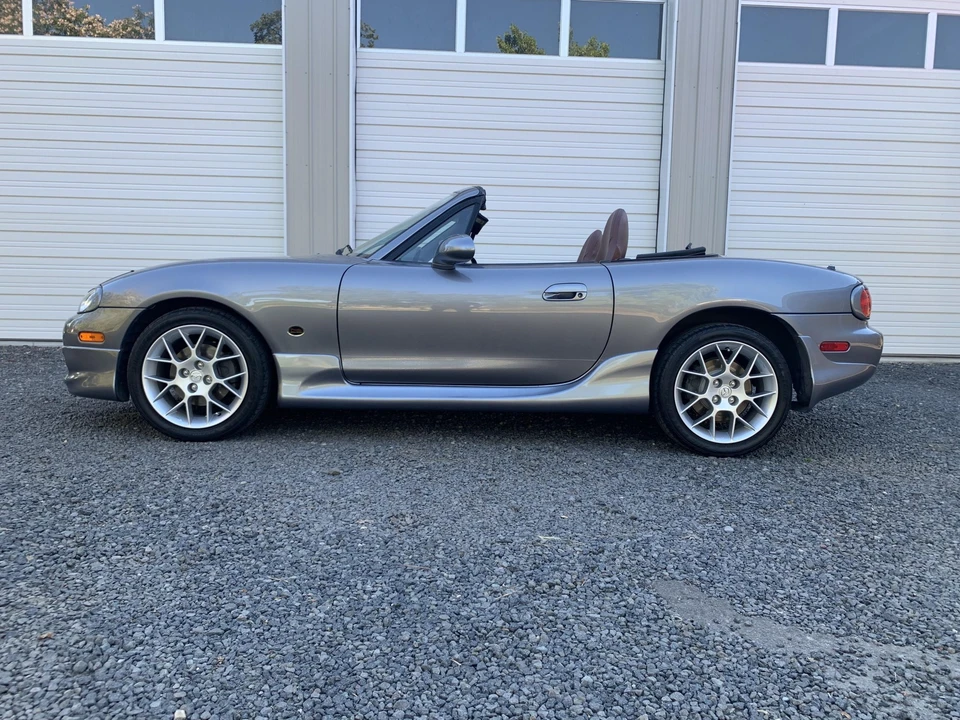 2002 Mazda NB MX-5 Miata - Image 4 of 31