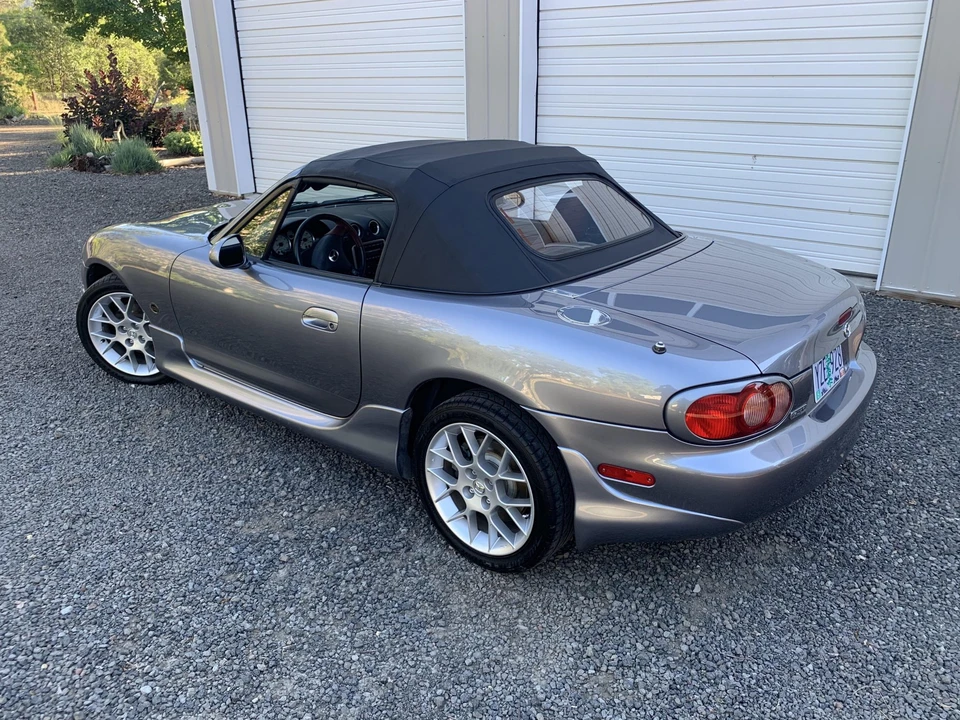 2002 Mazda NB MX-5 Miata - Image 7 of 31