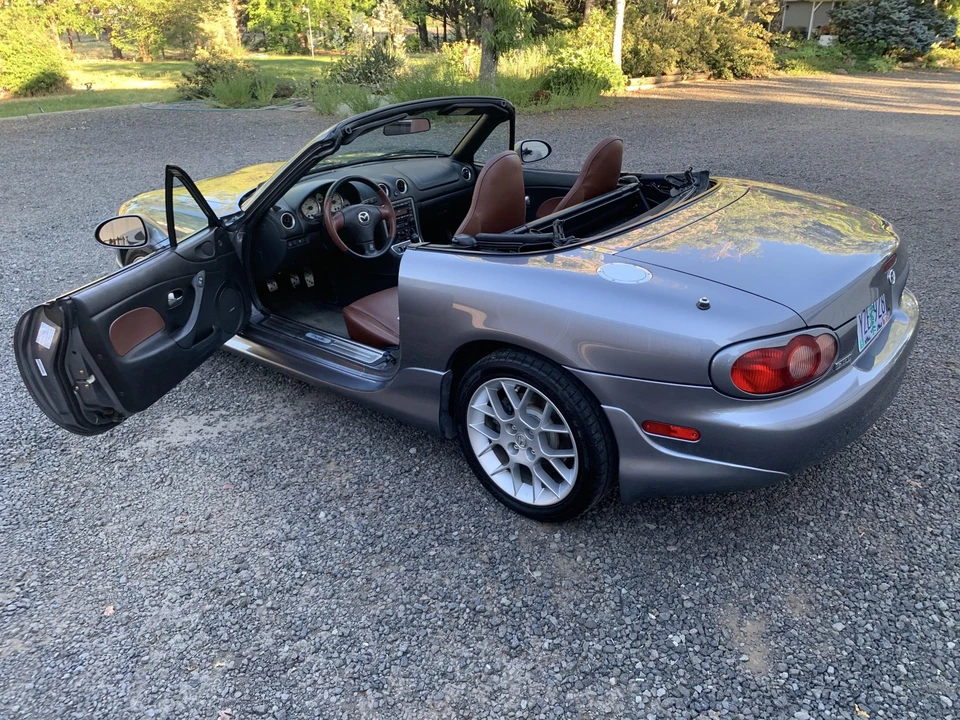 2002 Mazda NB MX-5 Miata - Image 27 of 31