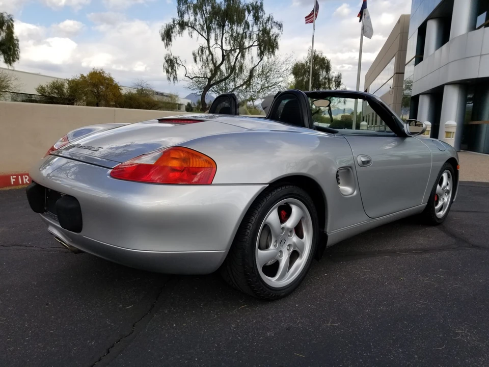 2002 Porsche 986 Boxster S - Image 9 of 31