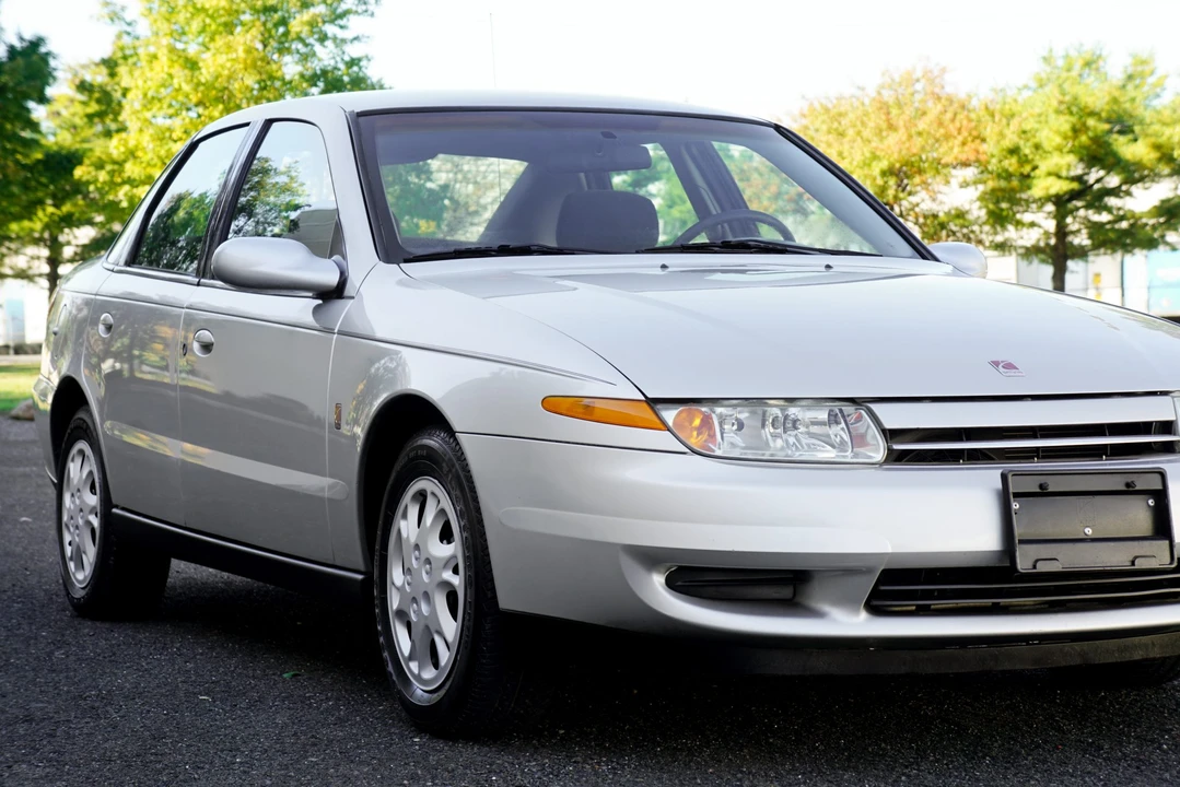 2002 Saturn - Image 10 of 31
