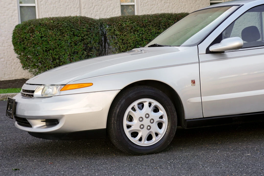 2002 Saturn - Image 16 of 31