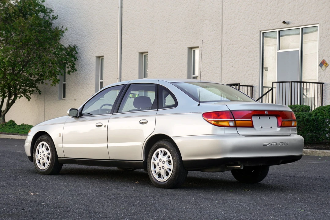 2002 Saturn - Image 6 of 31