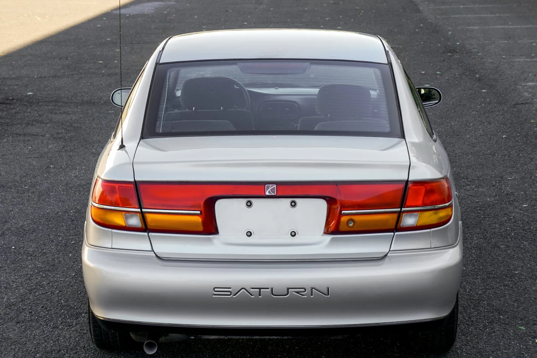 2002 Saturn - Image 7 of 31