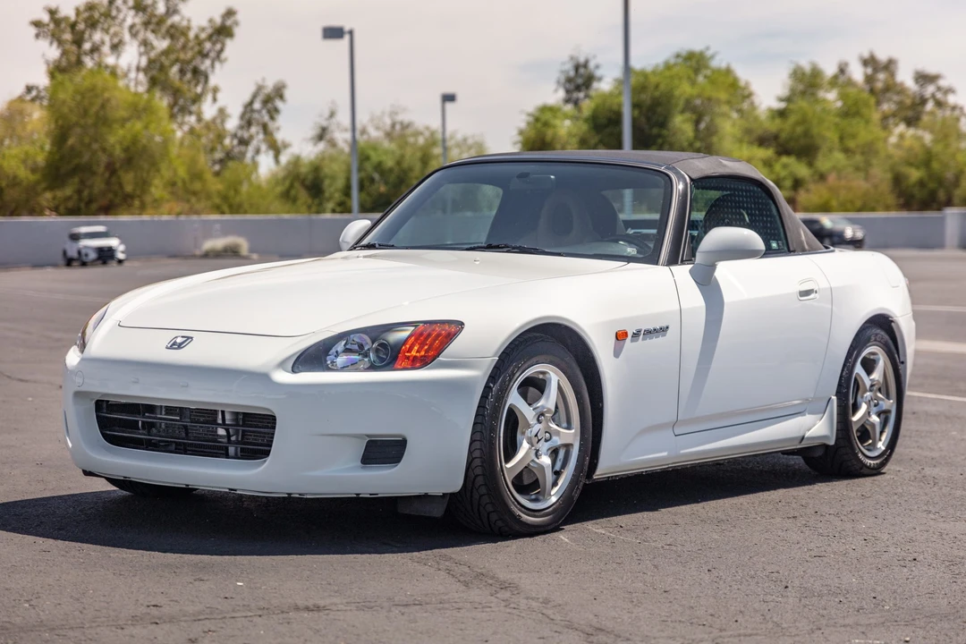 2003 Honda AP1 S2000 - Image 2 of 31
