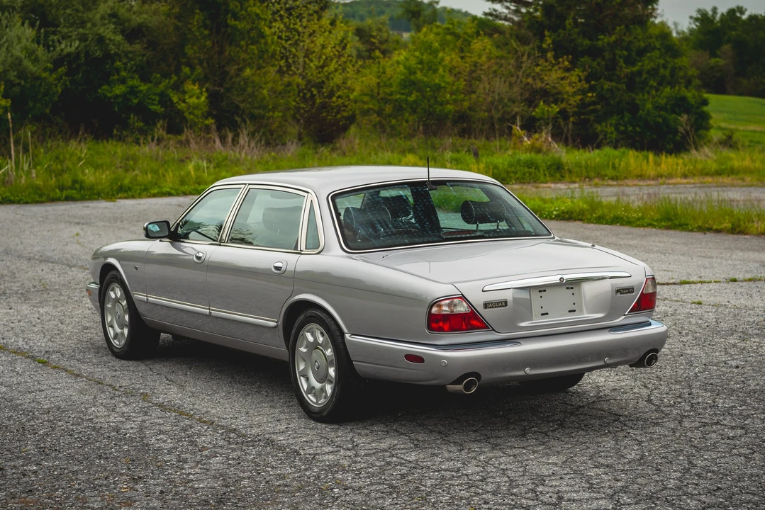 2003 Jaguar X308 XJ - Image 20 of 31