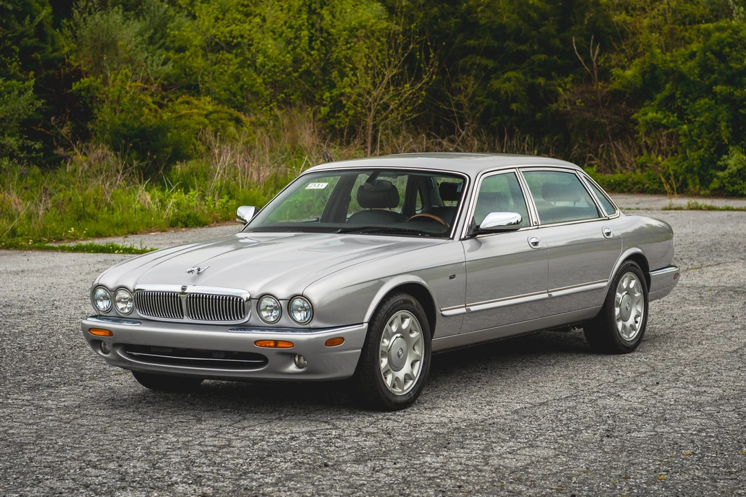 2003 Jaguar X308 XJ - Image 7 of 31