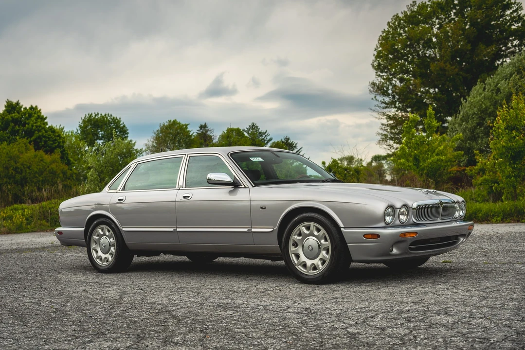 2003 Jaguar X308 XJ - Image 30 of 31