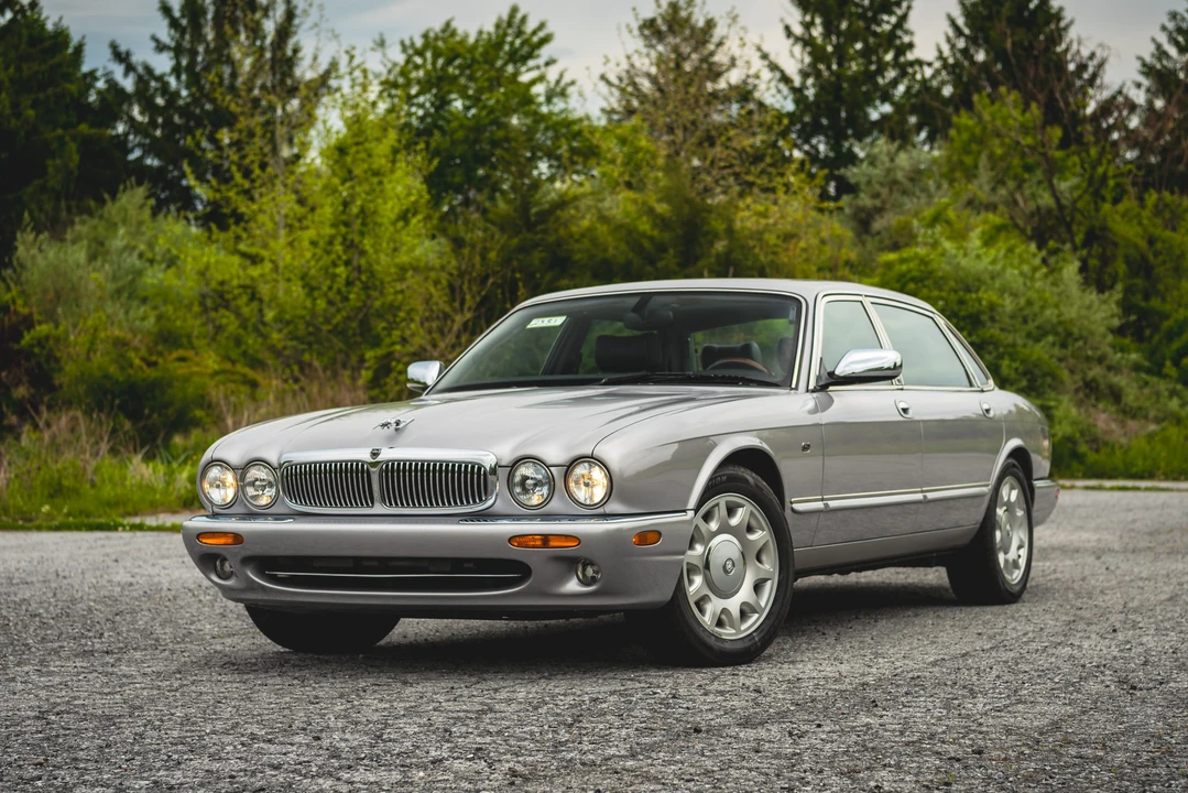 2003 Jaguar X308 XJ - Image 6 of 31