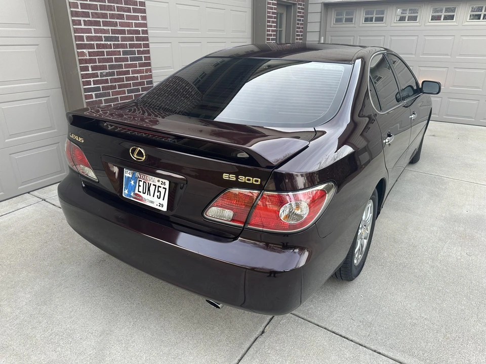 2003 Lexus ES 4th Gen - Image 10 of 31