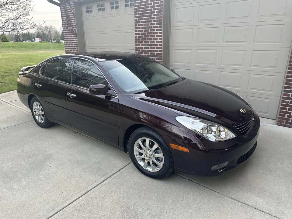 2003 Lexus ES 4th Gen - Image 5 of 31