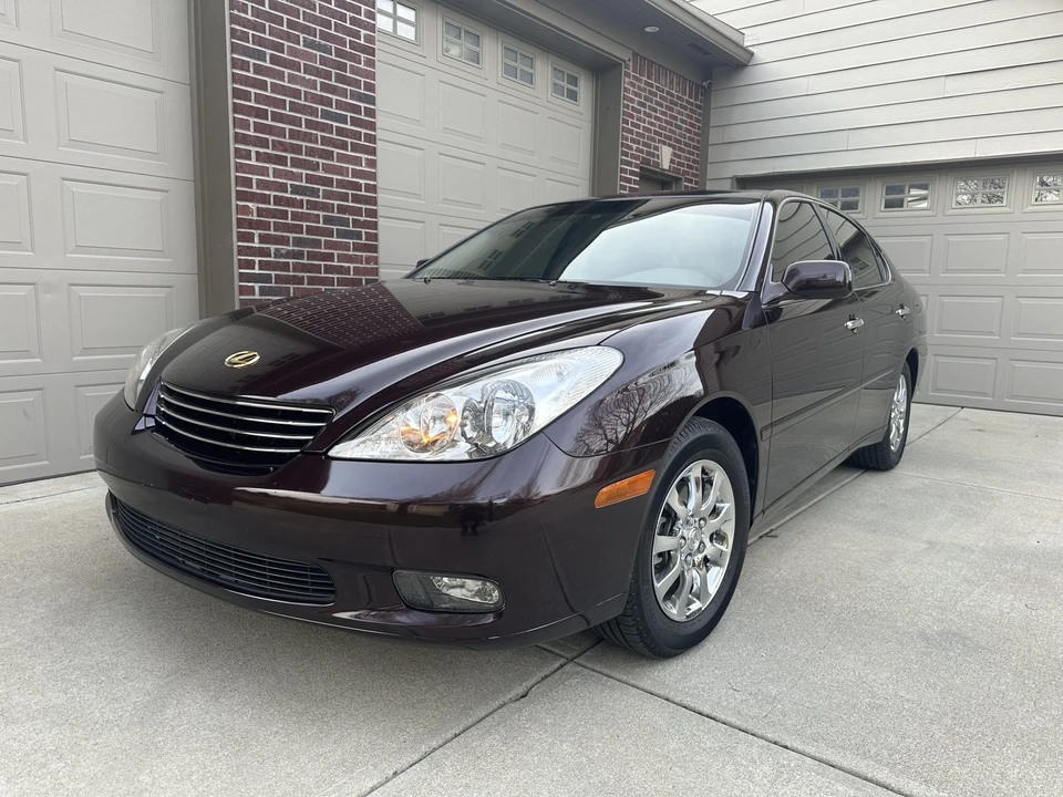 2003 Lexus ES 4th Gen - Image 23 of 31