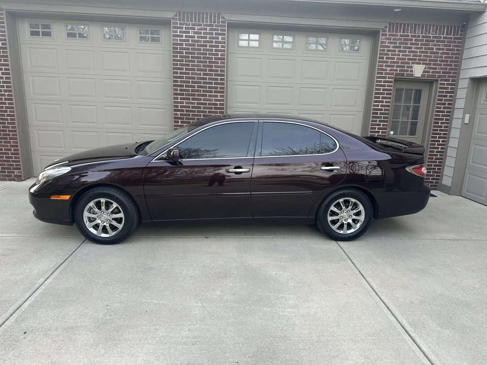 2003 Lexus ES 4th Gen - Image 18 of 31
