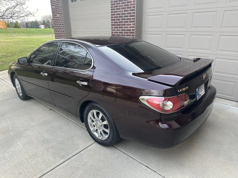 2003 Lexus ES 4th Gen - Image 14 of 31