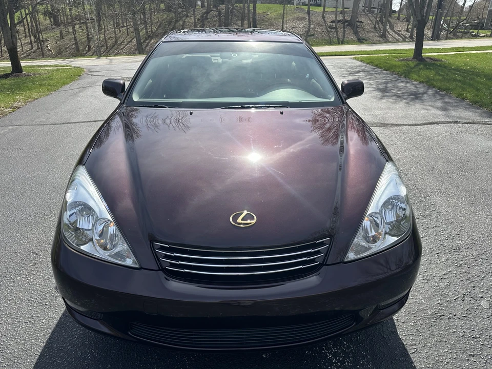 2003 Lexus ES 4th Gen - Image 24 of 31
