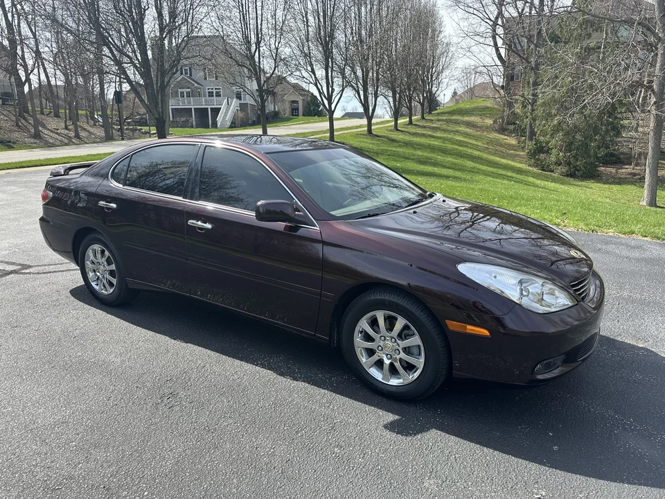 2003 Lexus ES 4th Gen - Image 27 of 31
