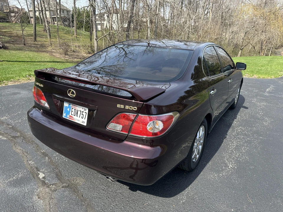 2003 Lexus ES 4th Gen - Image 31 of 31