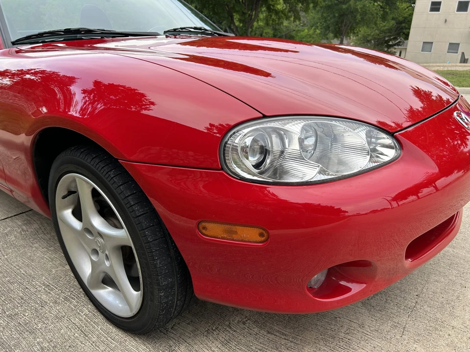 2003 Mazda NB MX-5 Miata - Image 19 of 31