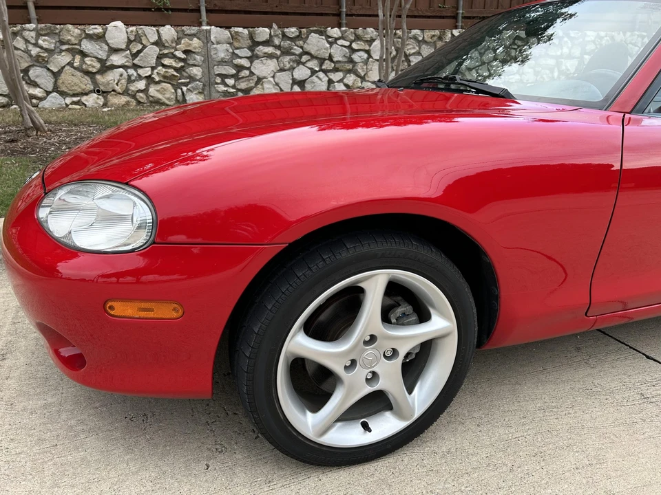 2003 Mazda NB MX-5 Miata - Image 25 of 31