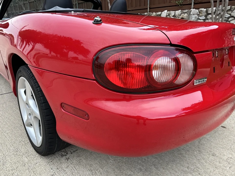 2003 Mazda NB MX-5 Miata - Image 28 of 31