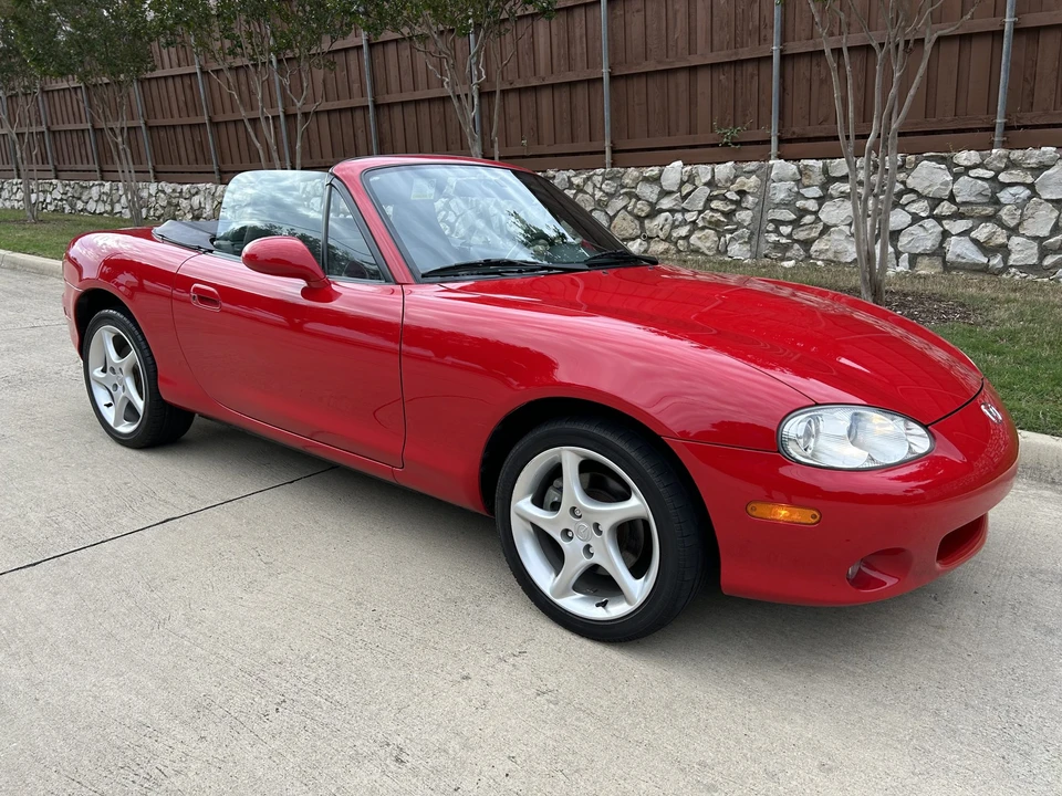 2003 Mazda NB MX-5 Miata - Image 13 of 31