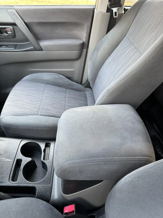 2003 Mitsubishi Pajero/Montero 3rd Gen - Image 18 of 31