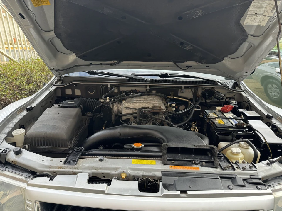 2003 Mitsubishi Pajero/Montero 3rd Gen - Image 26 of 31